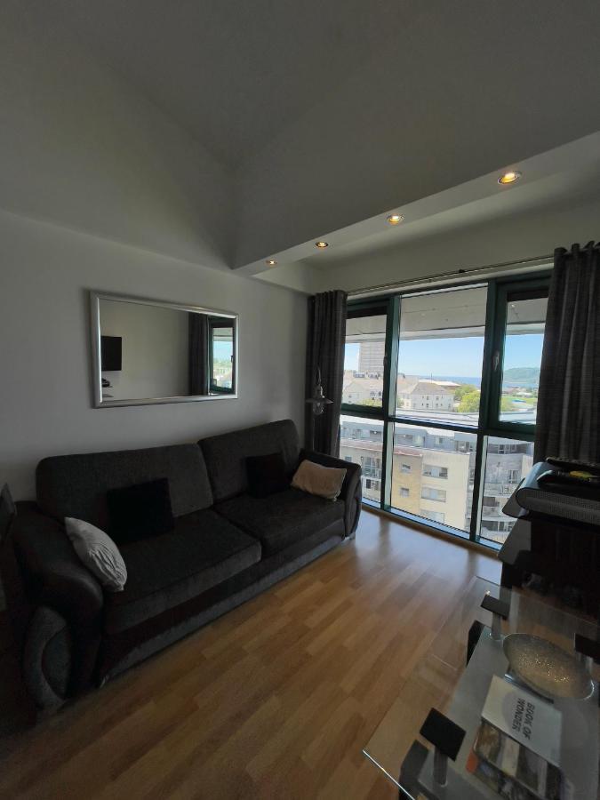 Ocean Crescent Plymouth City Centre Penthouse Level Apartamento Exterior foto